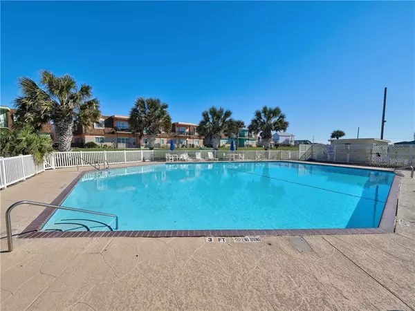 Port Aransas, TX 78373,700 Island Retreat #51