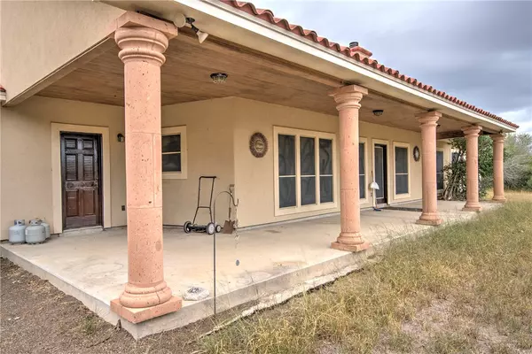 Robstown, TX 78380,5220 County Road 95