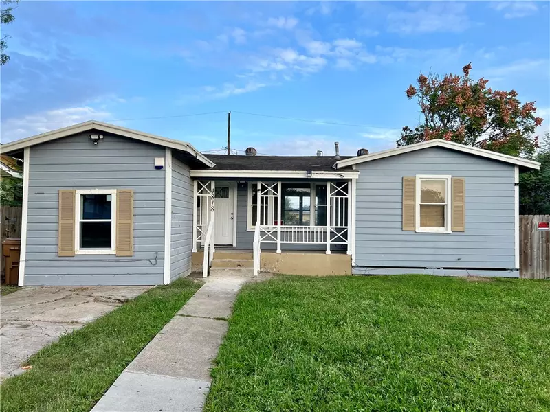4818 Rogerson DR, Corpus Christi, TX 78415
