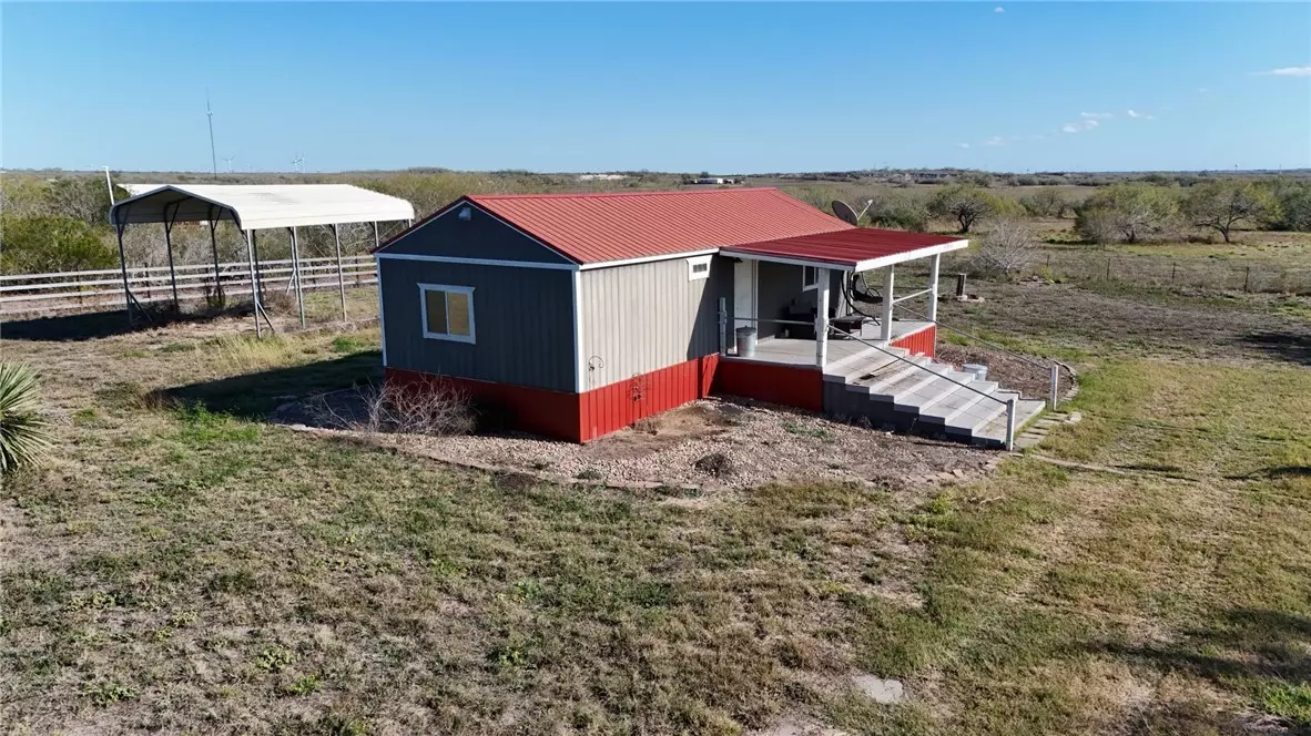 Mathis, TX 78368,147 Horseshoe DR