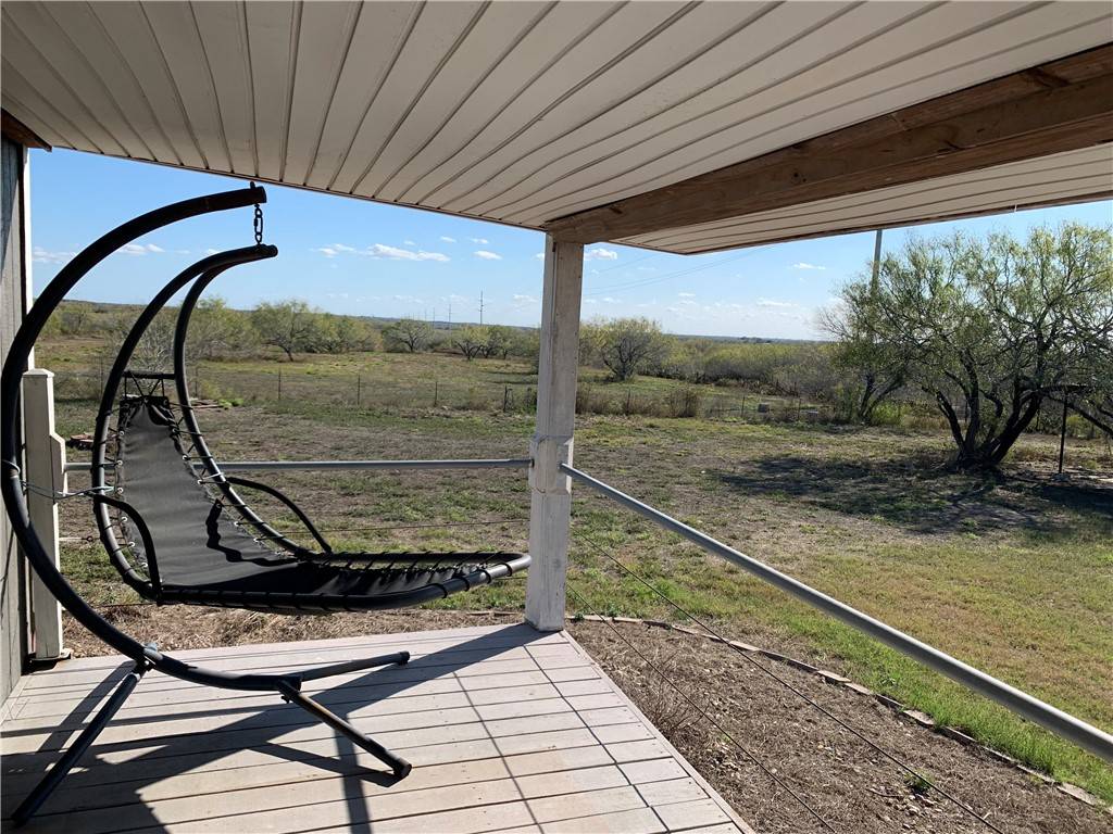 Mathis, TX 78368,147 Horseshoe DR