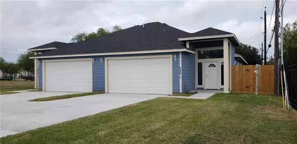 6402 Williams DR #A & B, Corpus Christi, TX 78412