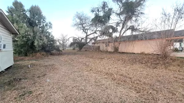 Kingsville, TX 78363,624 W Johnston AVE