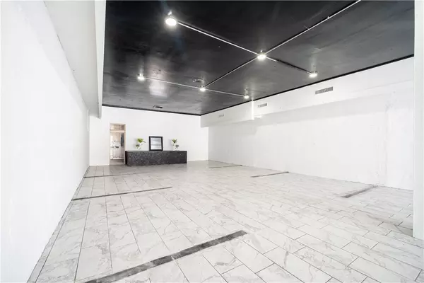 Alice, TX 78332,202 E Main ST