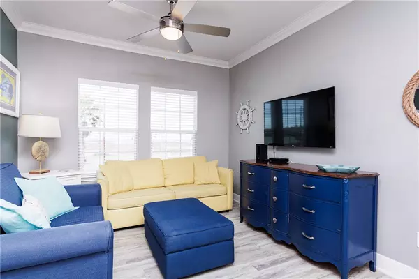 Corpus Christi, TX 78418,14802 Whitecap BLVD #3-203