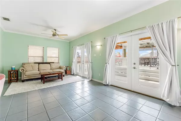 Corpus Christi, TX 78418,15337 Bowsprit CT