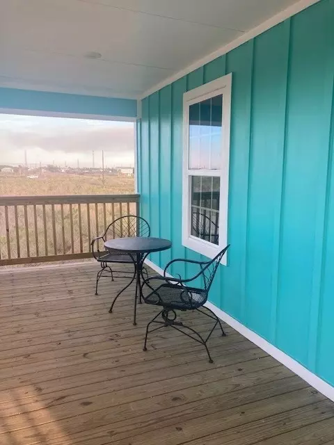 Rockport, TX 78382,435 W Royal Oak LN