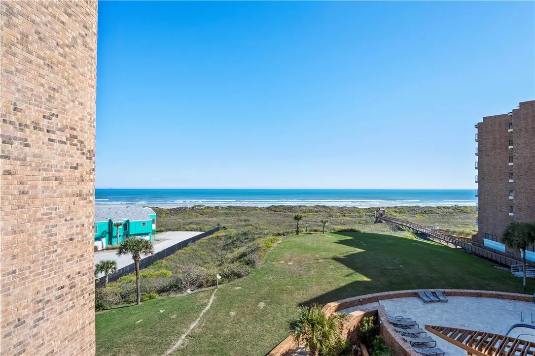 Port Aransas, TX 78373,720 Access Road 1-A #405