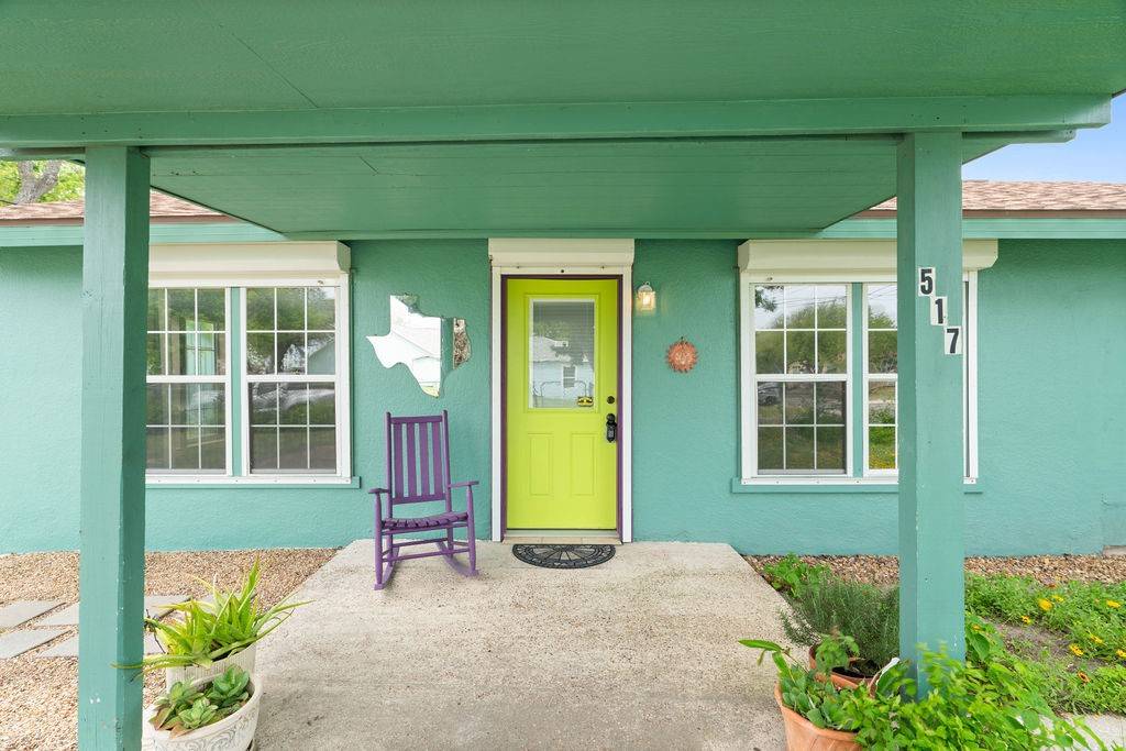 Rockport, TX 78382,517 N Church ST