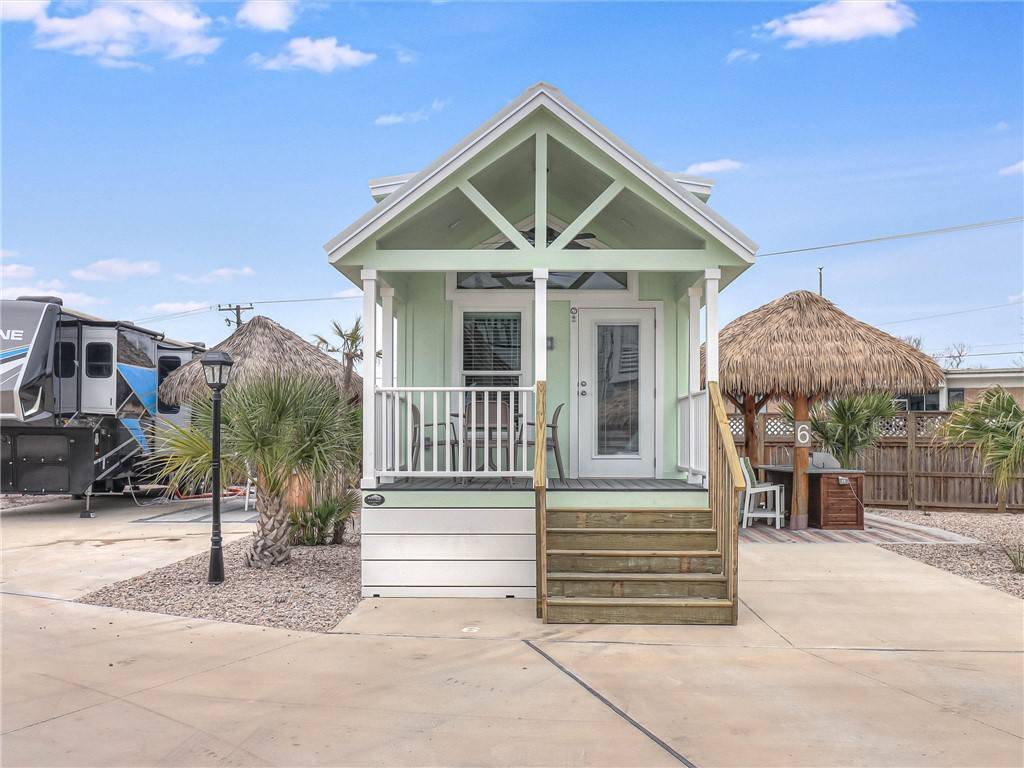 Port Aransas, TX 78373,1100 Port ST #6
