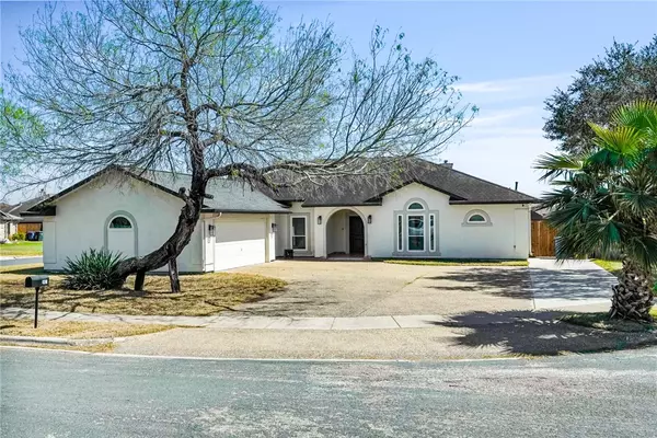 4318 Whitman CIR, Corpus Christi, TX 78410