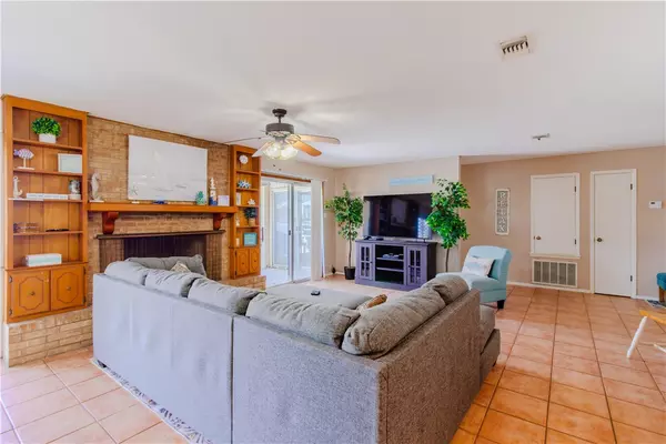 Rockport, TX 78382,122 Palm Drive