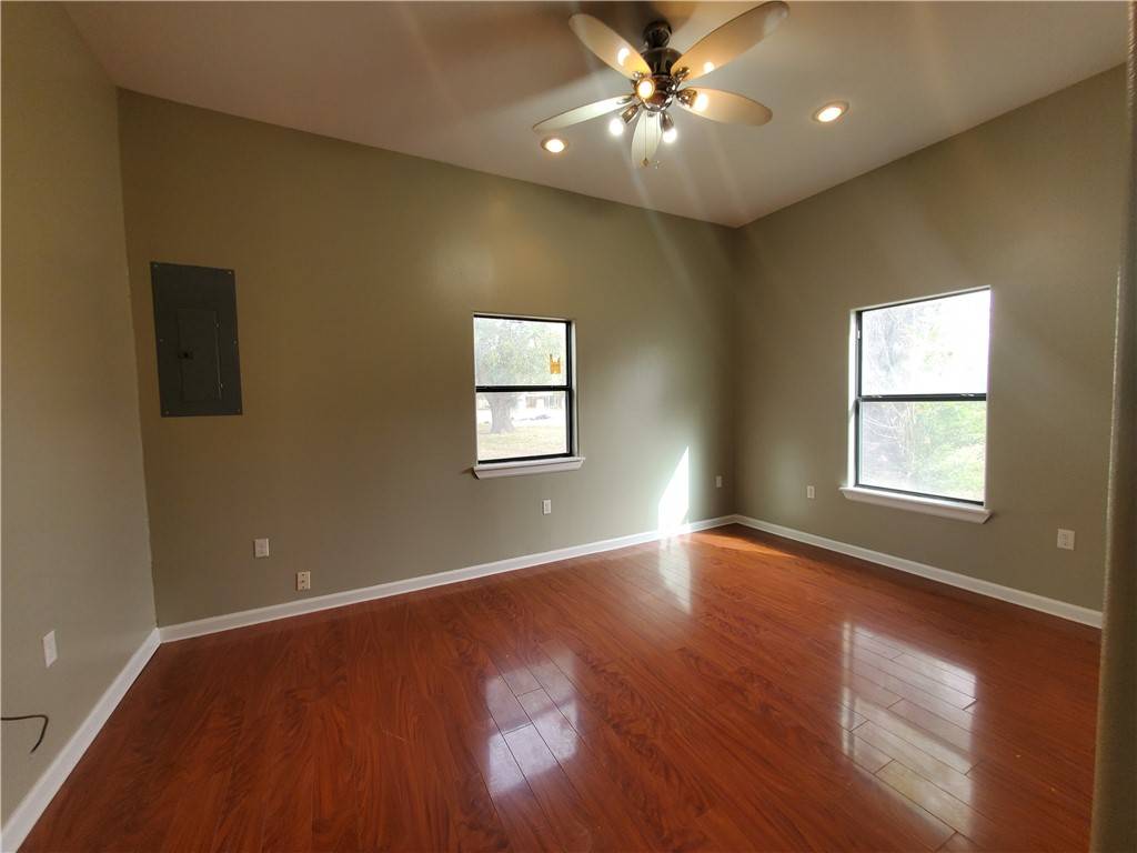 Alamo, TX 78516,607 S 9th ST