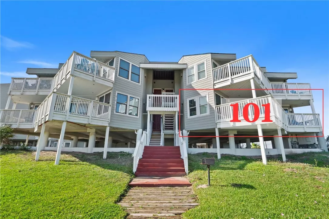 Port Aransas, TX 78373,6275 State Highway 361 #101