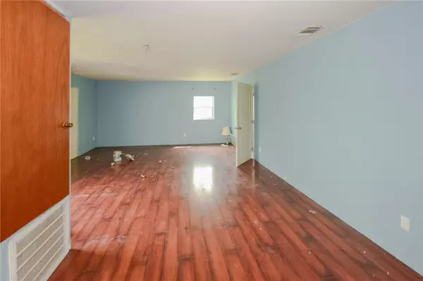 Sandia, TX 78383,7040 Minson DR