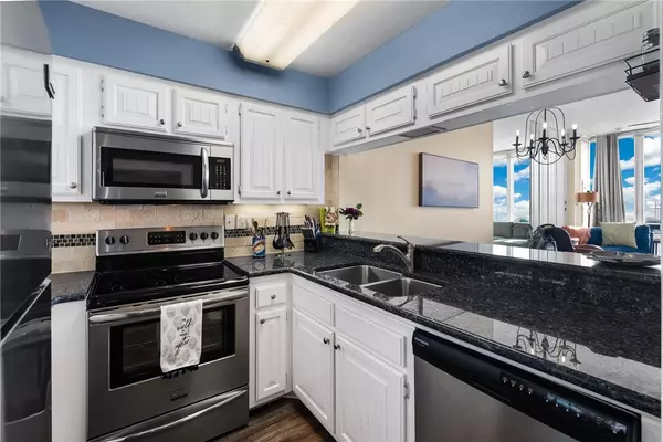 Corpus Christi, TX 78418,15002 WINDWARD DR #103