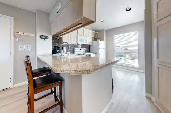 Corpus Christi, TX 78418,14721 Whitecap BLVD #376