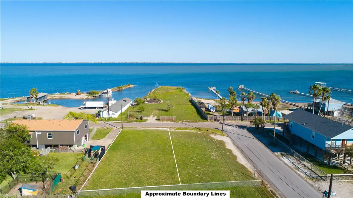 Corpus Christi, TX 78418,3642 Shore DR