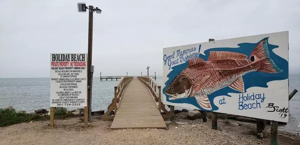 Rockport, TX 78382,526 & 527 Water Oak