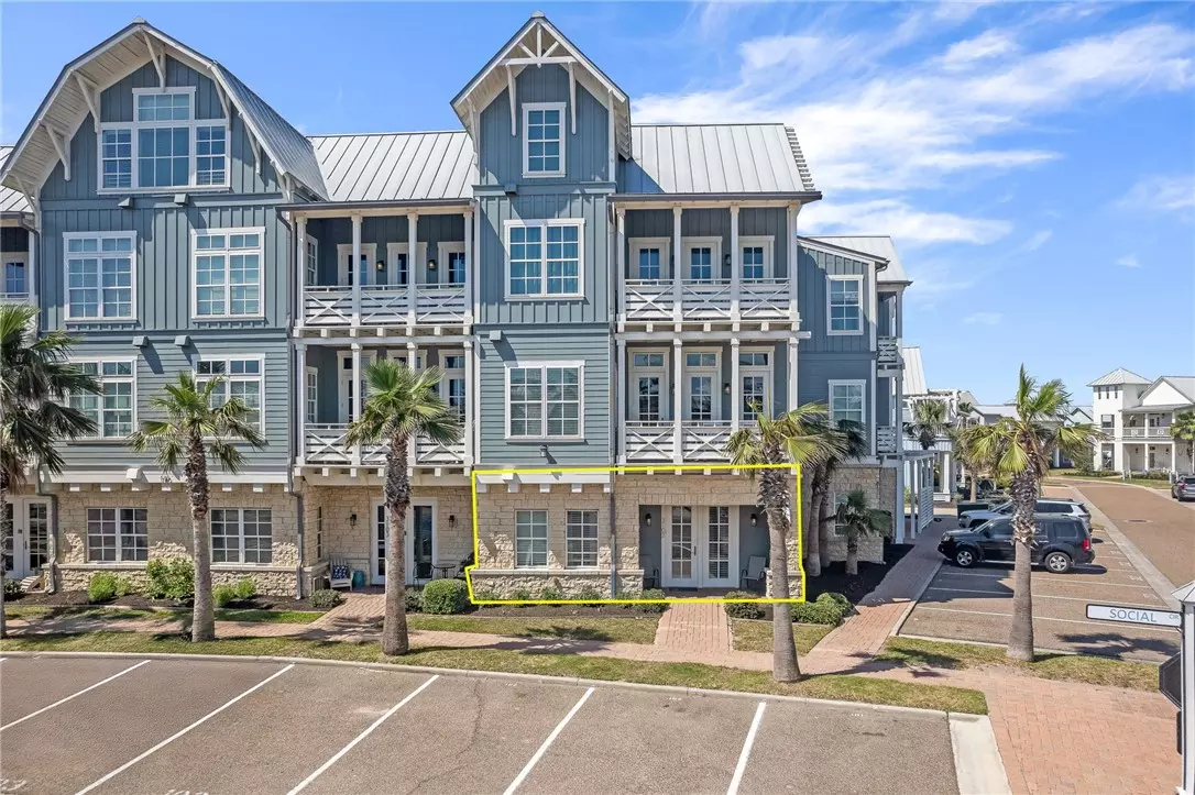Port Aransas, TX 78373,140 Social #3102
