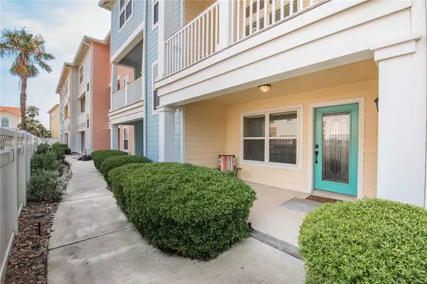 Corpus Christi, TX 78418,14890 Granada DR #102