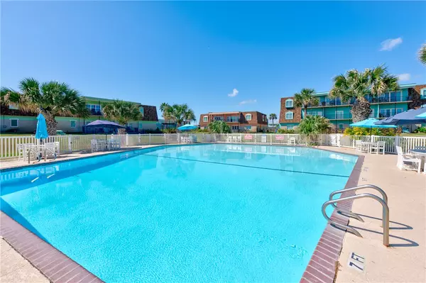 Port Aransas, TX 78373,700 Island Retreat #1