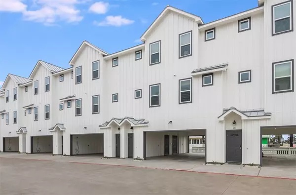 Port Aransas, TX 78373,Address not disclosed