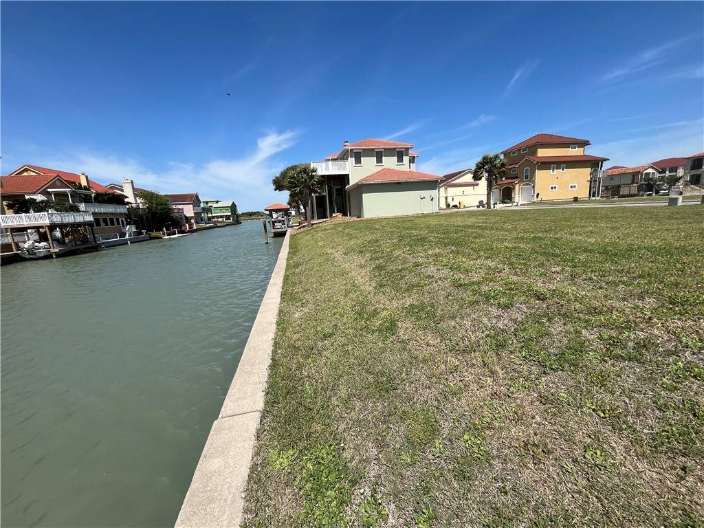Corpus Christi, TX 78402,713 Kings Point