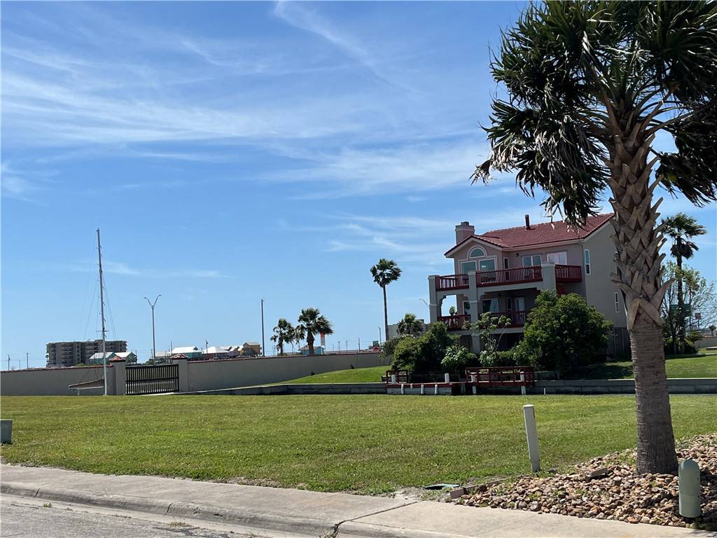 Corpus Christi, TX 78402,713 Kings Point
