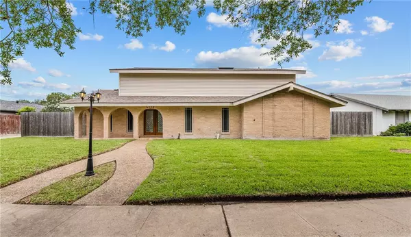 6358 Saint Andrews DR, Corpus Christi, TX 78413
