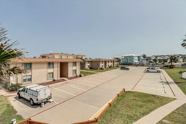 Port Aransas, TX 78373,1419 S 11th ST #201