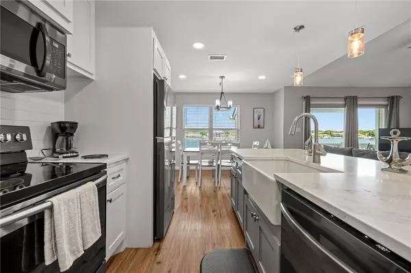 Rockport, TX 78382,2516 Bayhouse DR