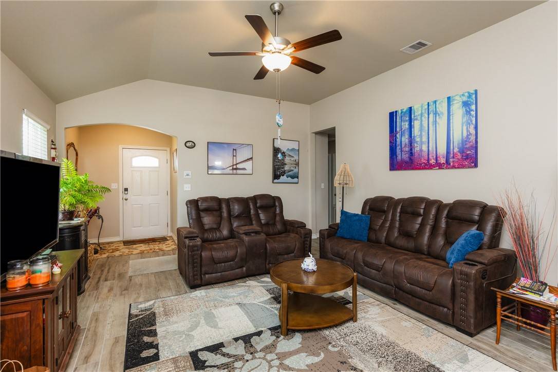 Corpus Christi, TX 78413,6766 Mikayla ST