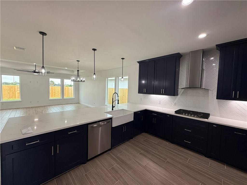 Portland, TX 78374,1830 Spoonbill DR
