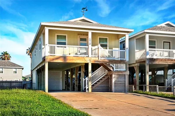 1018 S Station ST, Port Aransas, TX 78373