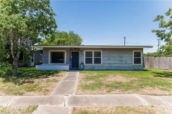5938 Lucille DR, Corpus Christi, TX 78412