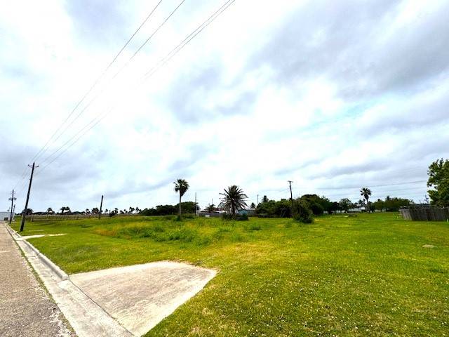 1134 S Euclid, Aransas Pass, TX 78336