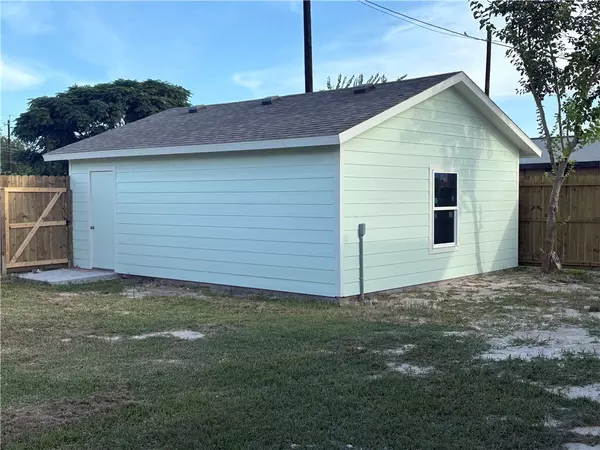 Ingleside, TX 78362,2990 Mayfield