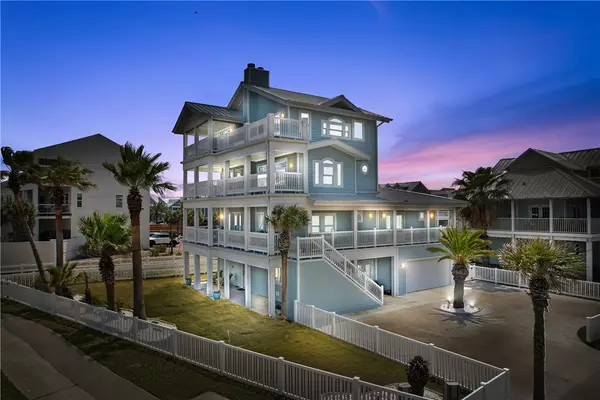 272 Beachwalk LN, Port Aransas, TX 78373
