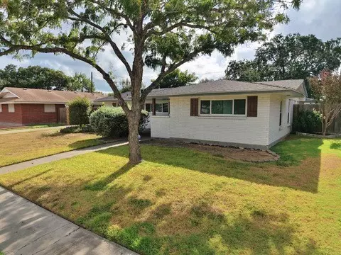 Corpus Christi, TX 78411,4414 Driftwood PL