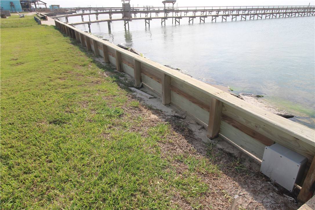 Rockport, TX 78382,212 Ridge Harbor DR