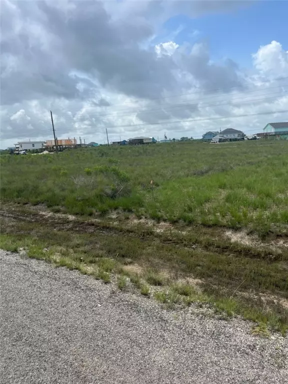 Rockport, TX 78382,151 W Pin Oak LN