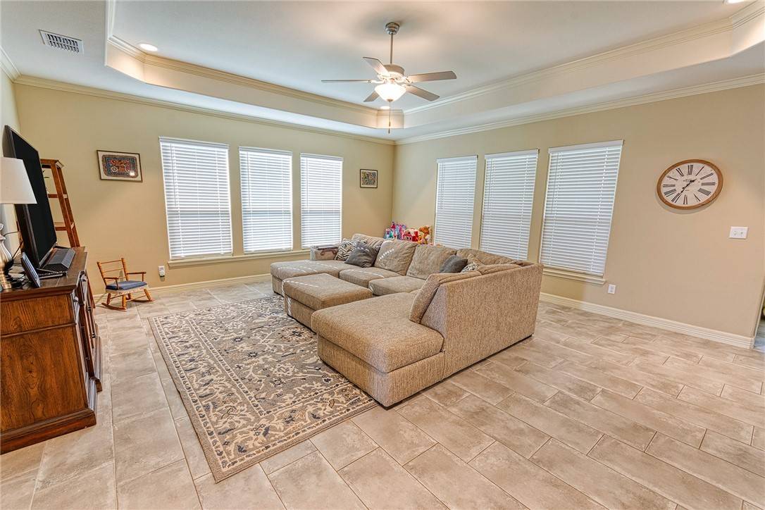 Portland, TX 78374,1818 Chesapeake Bay DR