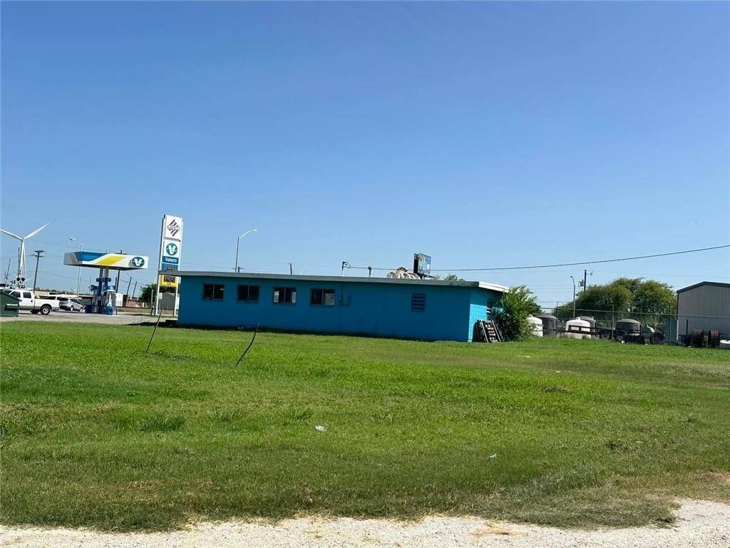 Taft, TX 78390,101 Mcintyre AVE