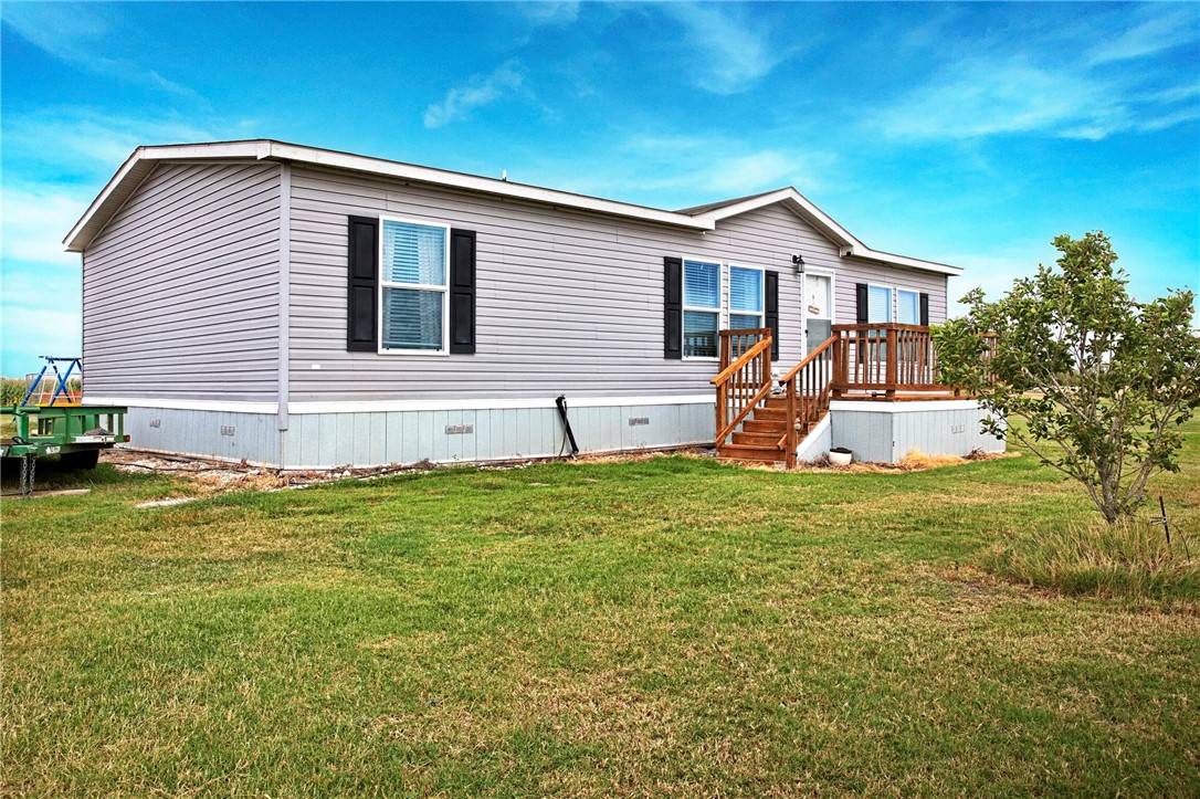 170 Gin, Woodsboro, TX 78393