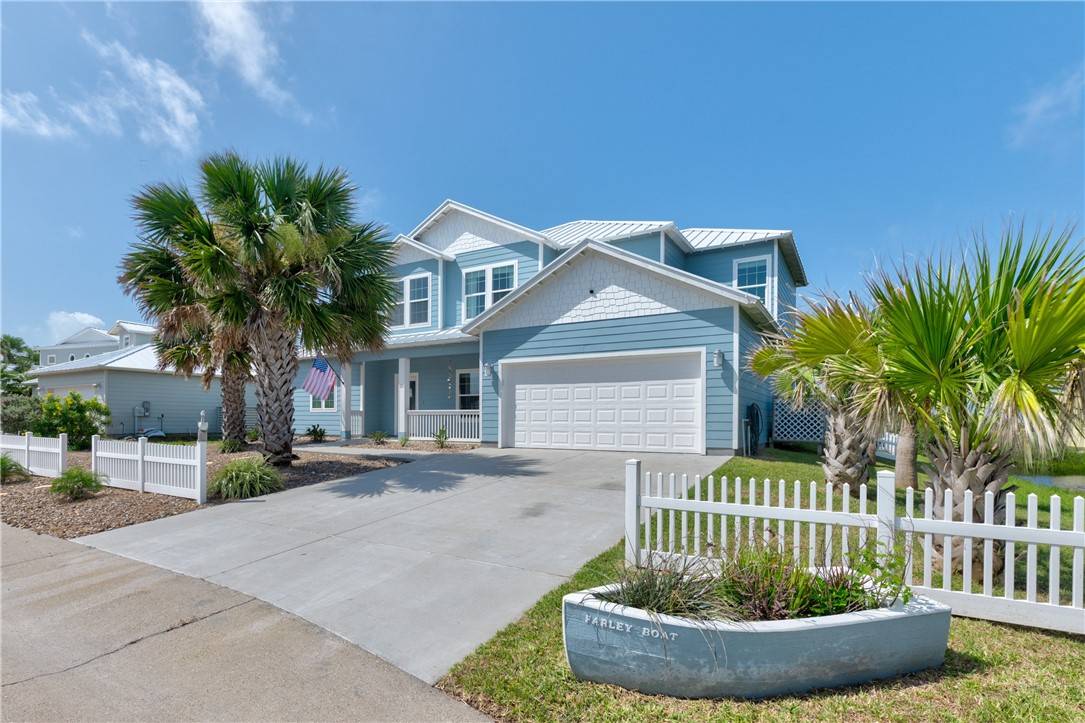 110 Keewaydin LN, Port Aransas, TX 78373