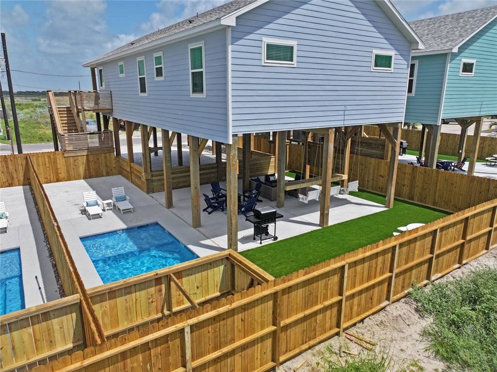 1905 Eskridge RD, Port Aransas, TX 78373