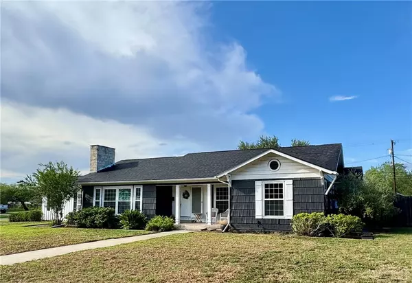 Bishop, TX 78343,601 E Joyce ST