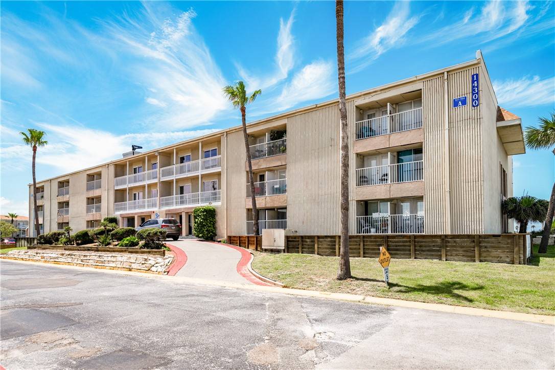 14300 S Padre Island DR #125, Corpus Christi, TX 78418