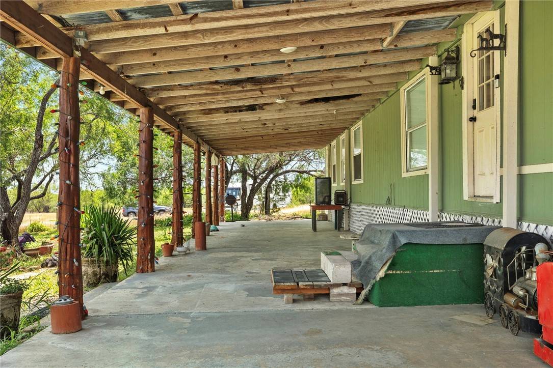 Orange Grove, TX 78372,285 N County Road 353